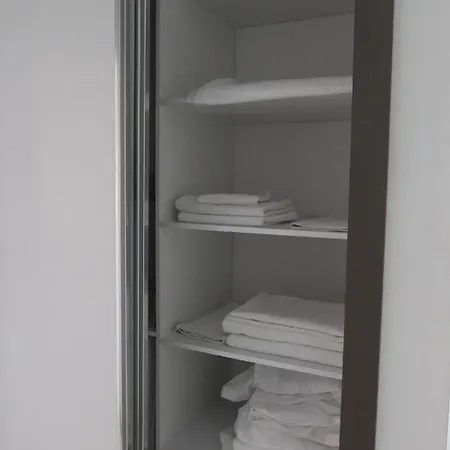Apartament Maya *